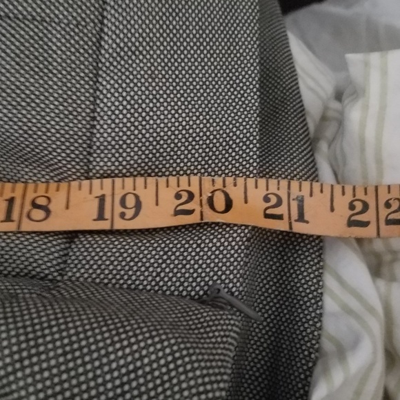 Final BANANA REPUBLIC Brown & Cream Skirt, size 8 - Picture 4 of 6